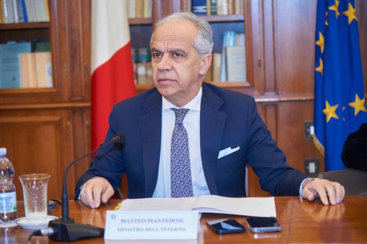 Piantedosi “Subito nuove assunzioni nelle forze dell’ordine” - 