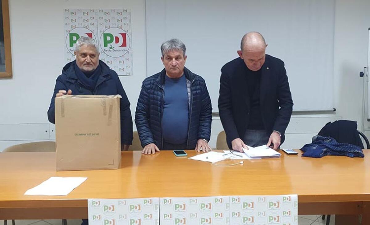 Assemblea Pd, per il congresso sorpresa De Micheli: batte i big Bonaccini e Schlein - Siragusa, Orlando e Arancio