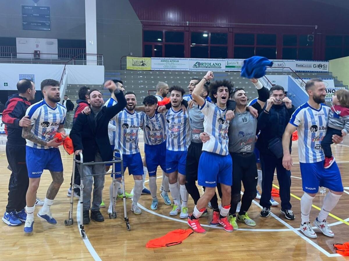 Pazzesco Futsal Gela: 5-4 e vittoria al cardiopalma - 