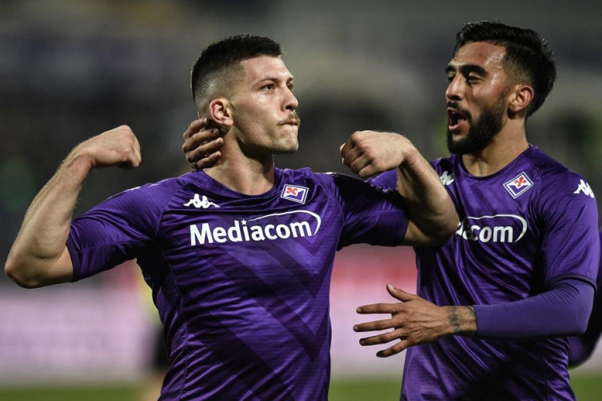 Jovic e Ikonè mandano i viola in semifinale, 2-1 al Torino - 