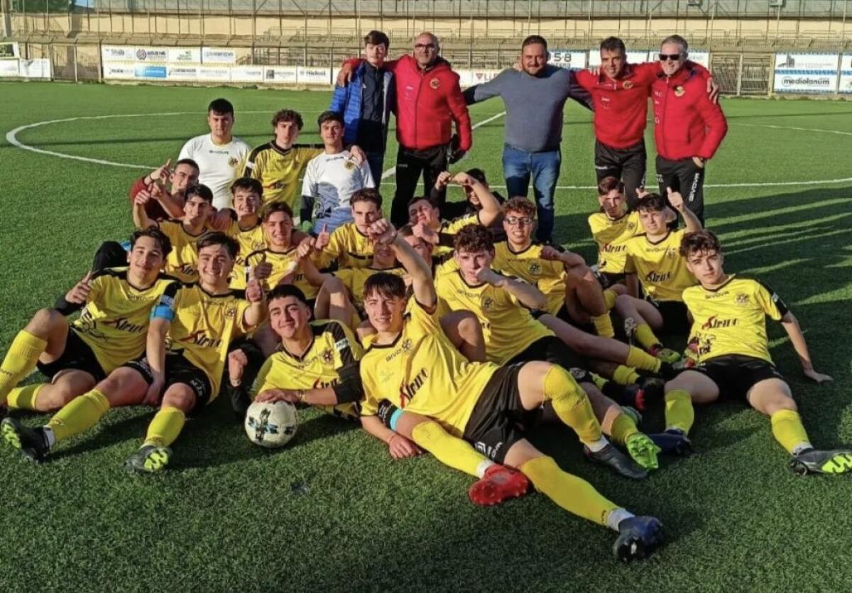Il Gela FC Juniores batte il Riesi e vince il titolo interprovinciale - 