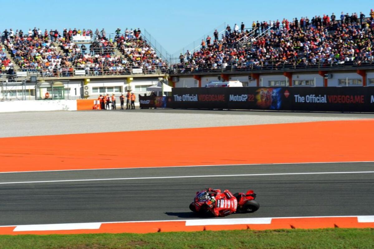 Bagnaia subito a segno, vince la gara sprint di Portimao -