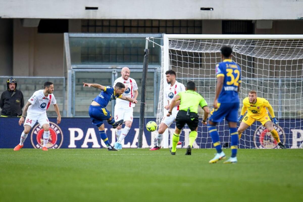 Verona-Monza termina 1-1, Sensi risponde a Verdi - 