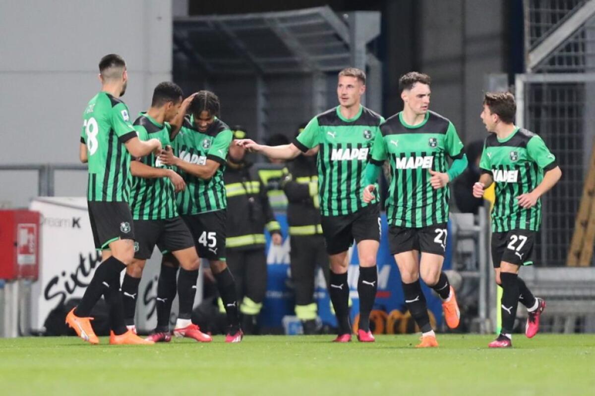 Sassuolo all’ultimo respiro, la Cremonese cede per 3-2 - 