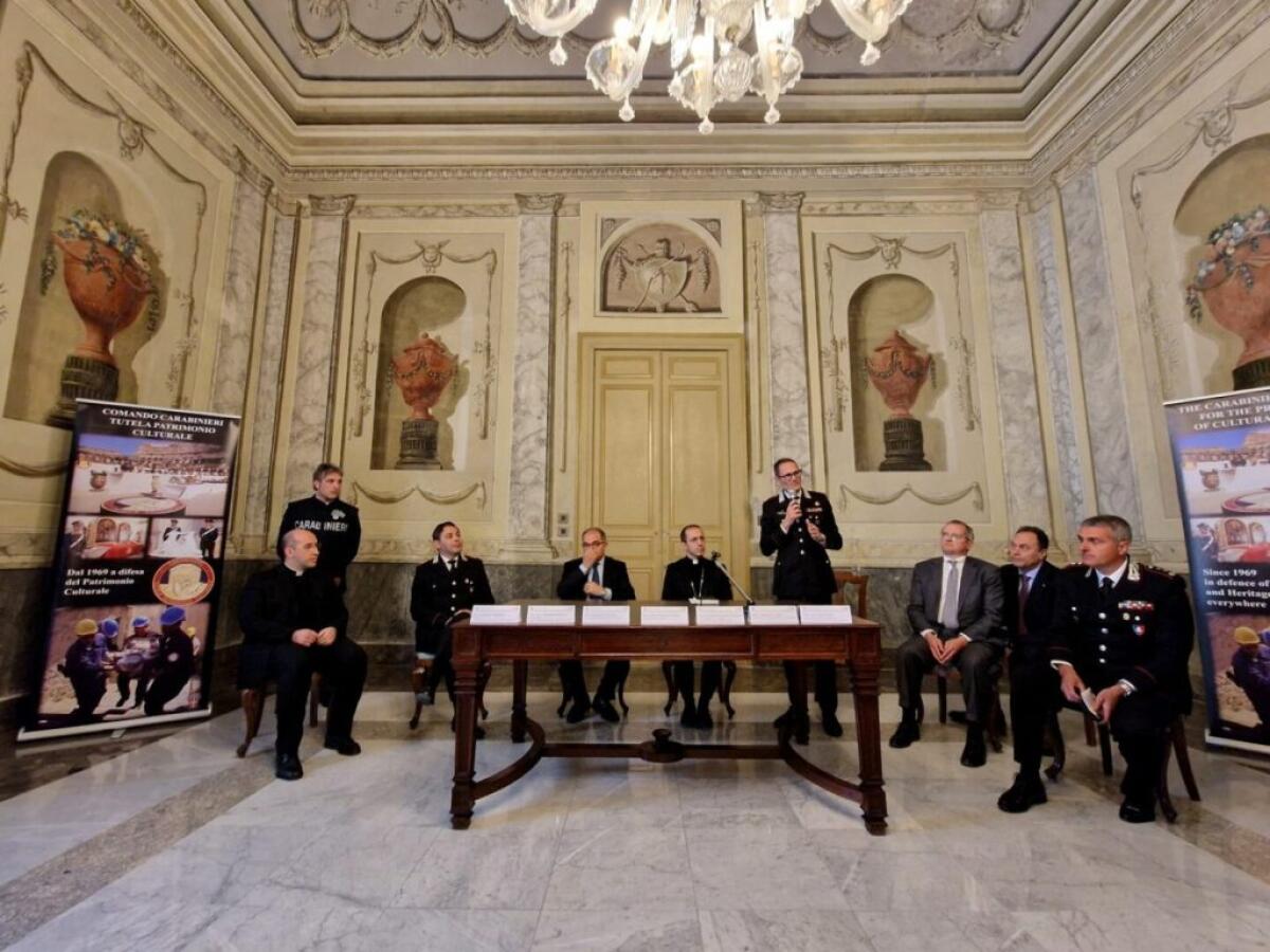 Libri rubati del XVI secolo restituiti dai Carabinieri alla biblioteca di Monreale - 