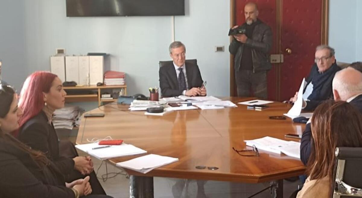 Controlli più serrati sui fondi per i progetti, sarà firmato protocollo con la guardia di finanza - Una riunione per la nuova programmazione regionale