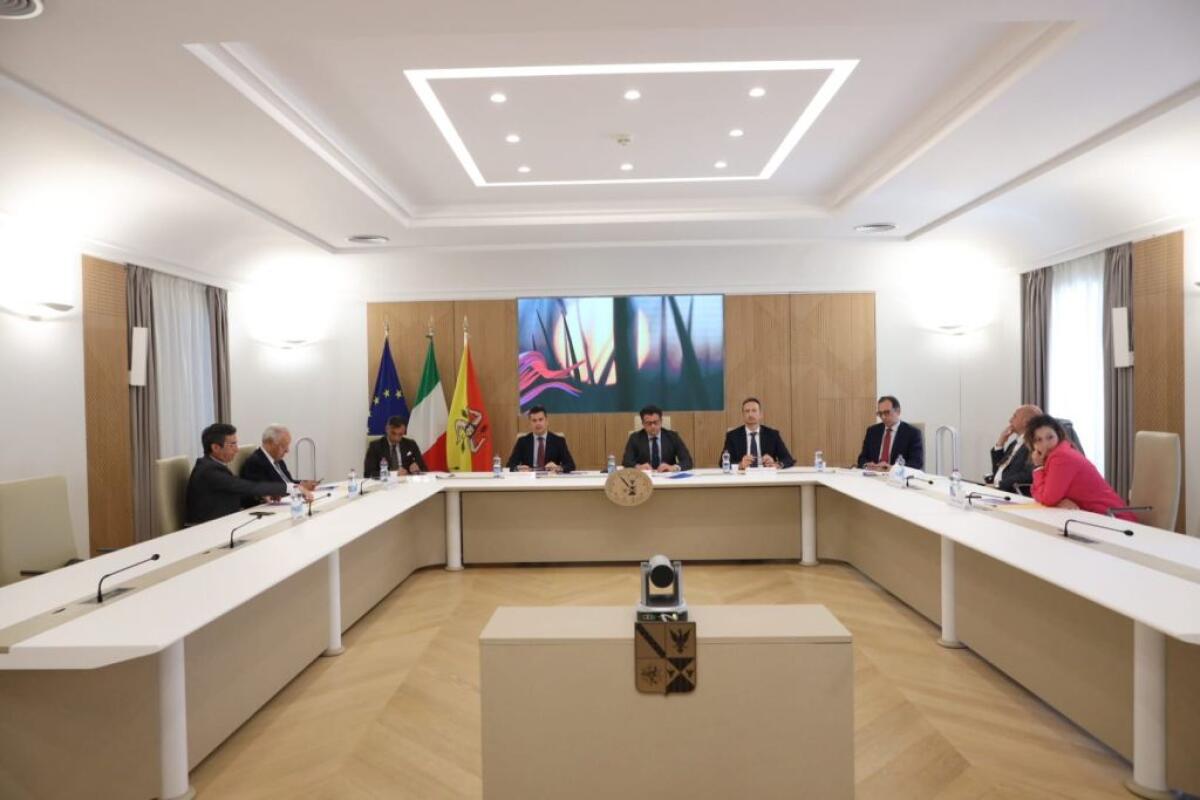 Terna, in Sicilia investimenti per 3,2 miliardi in 10 anni -