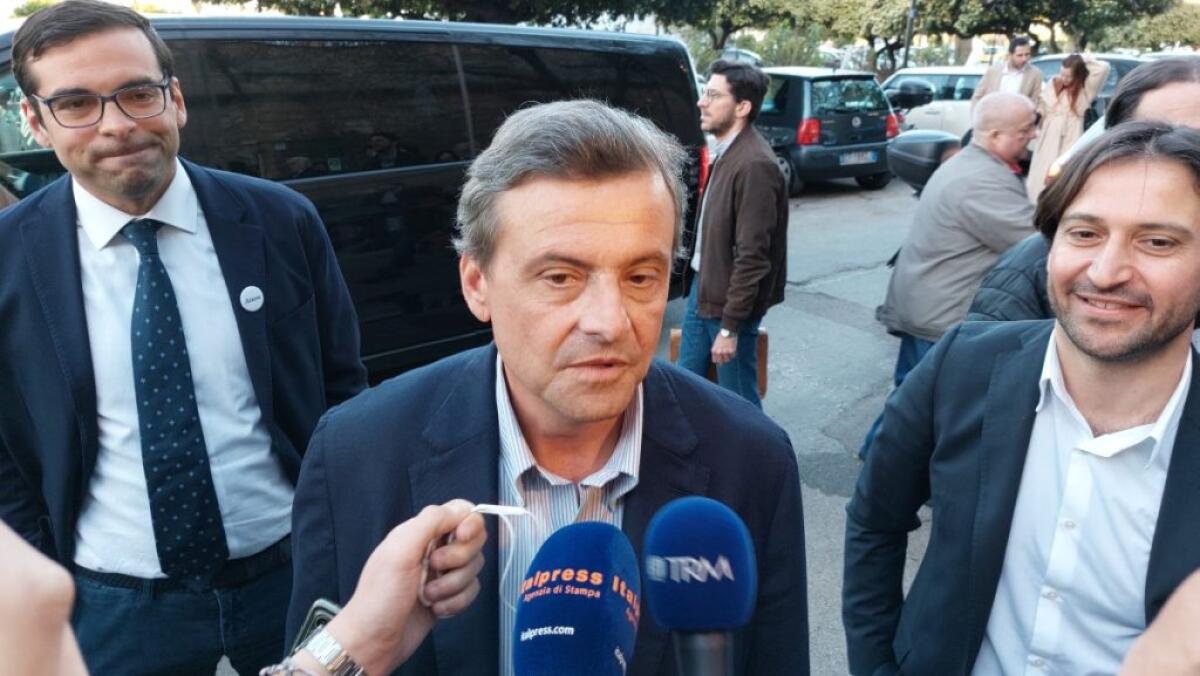 Azione, Calenda a Palermo “Distanza siderale dal Pd” -