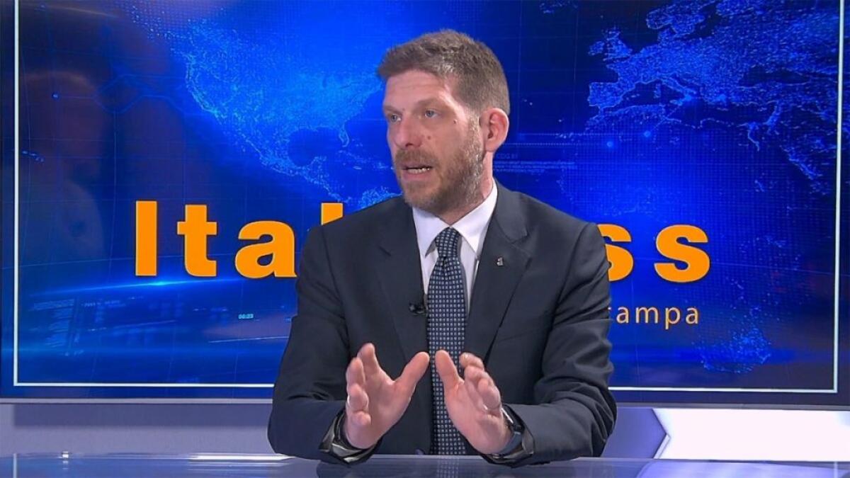 Cibo e spesa a domicilio, il servizio Deliveroo in 1.600 comuni italiani - 