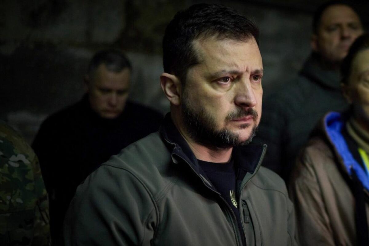 Ucraina, Zelensky incontra la premier estone Kaja Kallas - 