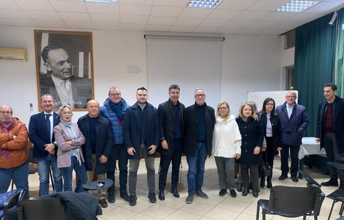 "PeR" aderisce alla manifestazione contro l'autonomia differenziata, "silenzio da istituzioni locali" - Il gruppo dirigente di "PeR"