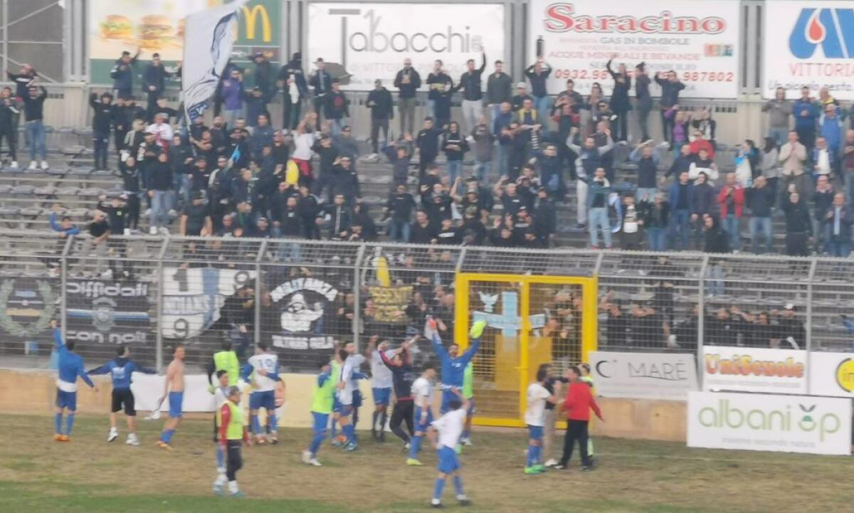 Play off tra Gela e Vittoria, domani al "Presti" niente tifosi ospiti - 