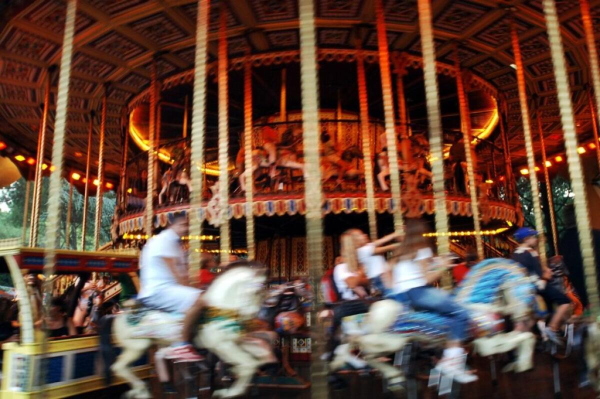 Il Tar blocca sgombero delle giostre dal Giardino Inglese di Palermo - 