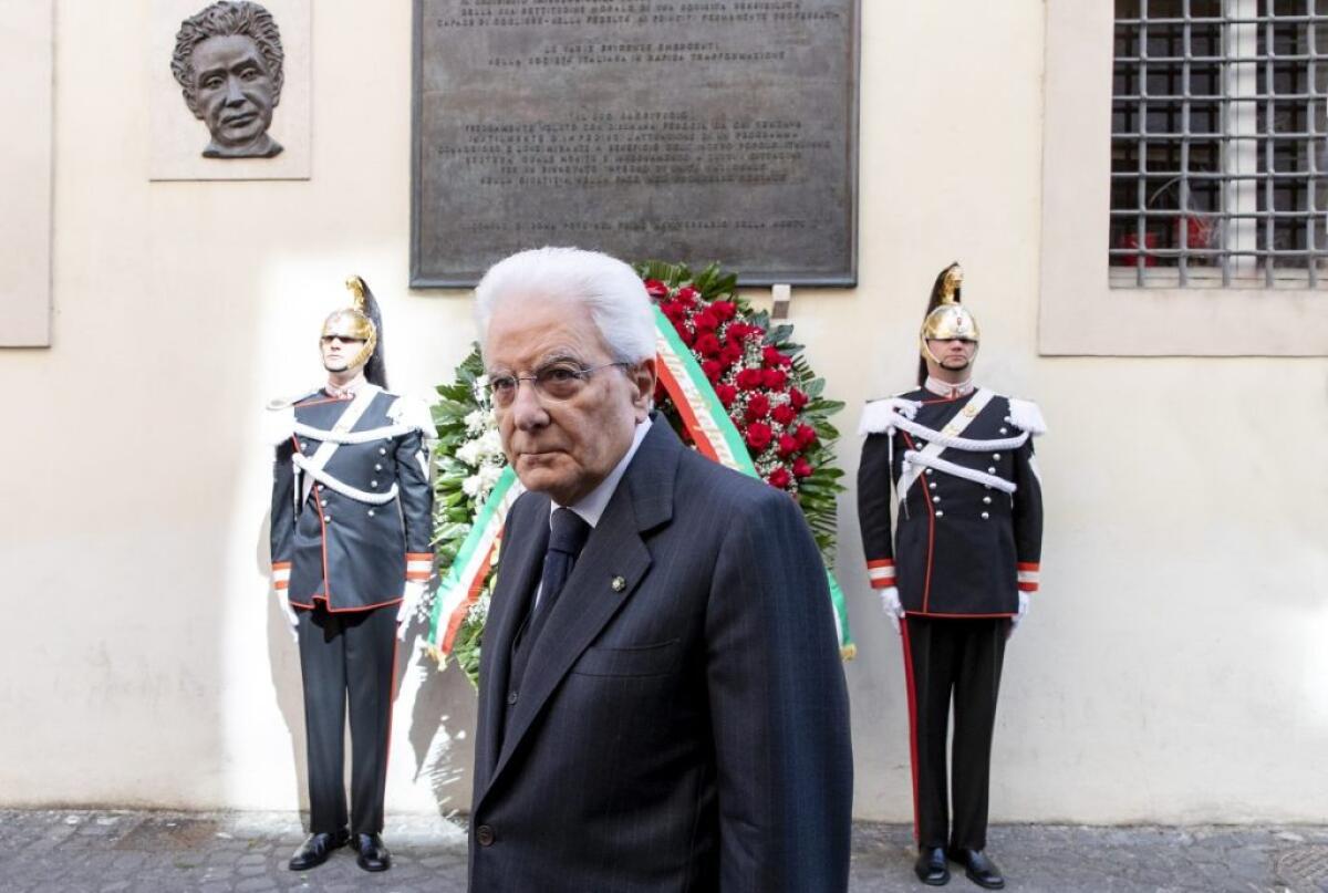 Terrorismo, Mattarella “Battaglia vinta sul terreno della legalità” -