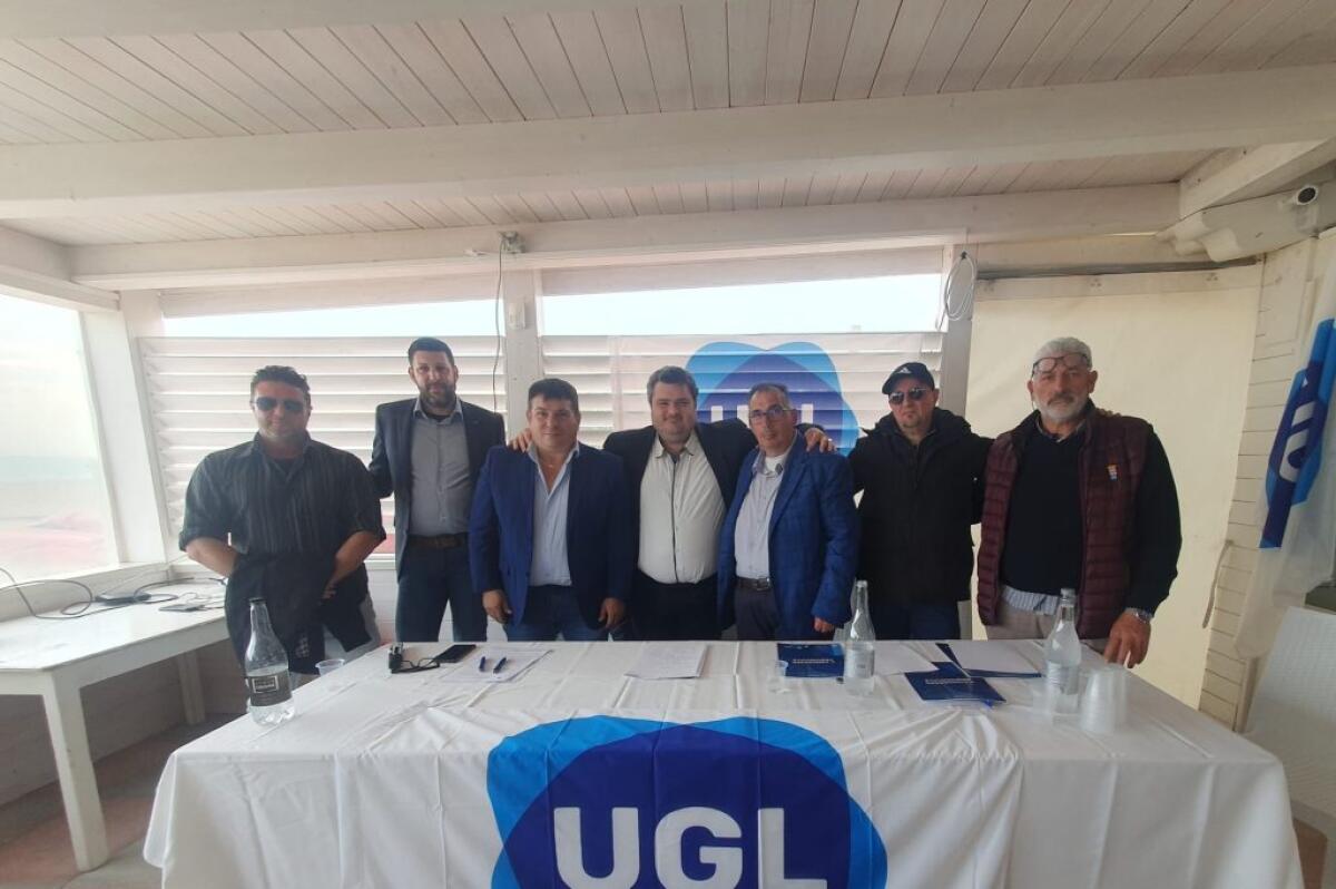 "Clausola sociale per le assunzioni nel servizio rifiuti è una garanzia", Iacona guiderà Ugl igiene ambientale - I sindacalisti Ugl che hanno partecipato al congresso