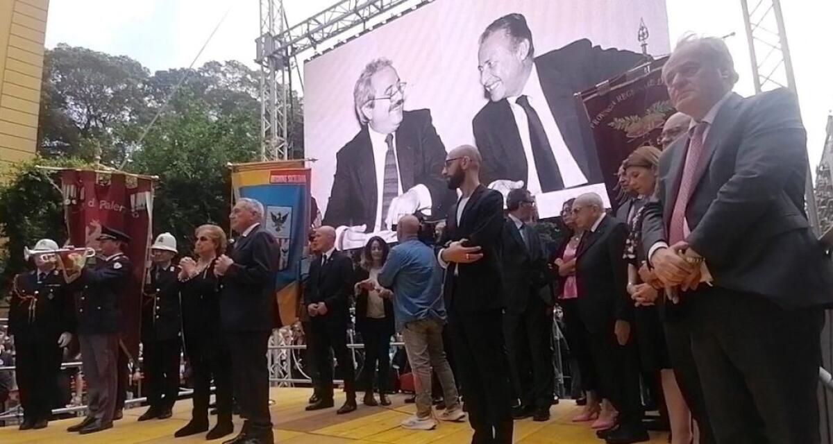 Strage Capaci, all’albero Falcone l’abbraccio di Palermo nel ricordo delle vittime - 