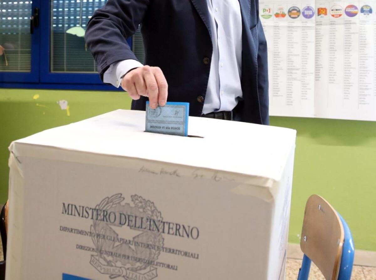 Centrodestra vince i ballottaggi, al centrosinistra solo Vicenza - 
