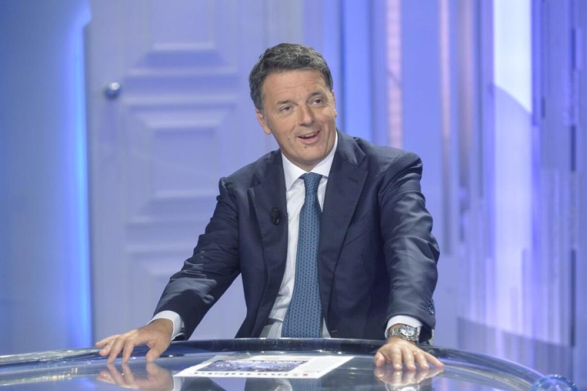 Renzi “Politici e giornalisti spiati, il governo faccia chiarezza” - 