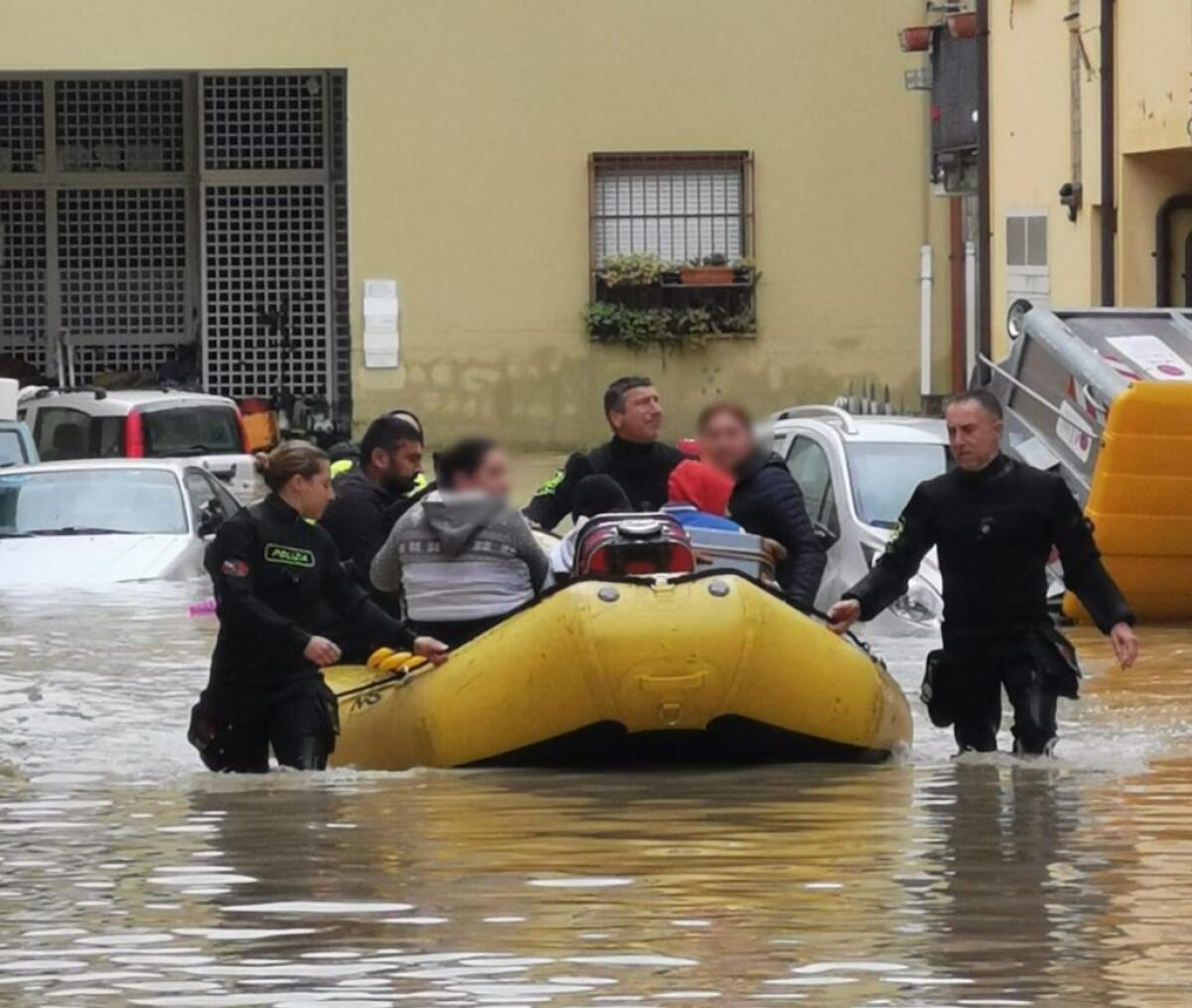 Maltempo, ancora allerta rossa in Emilia Romagna - 