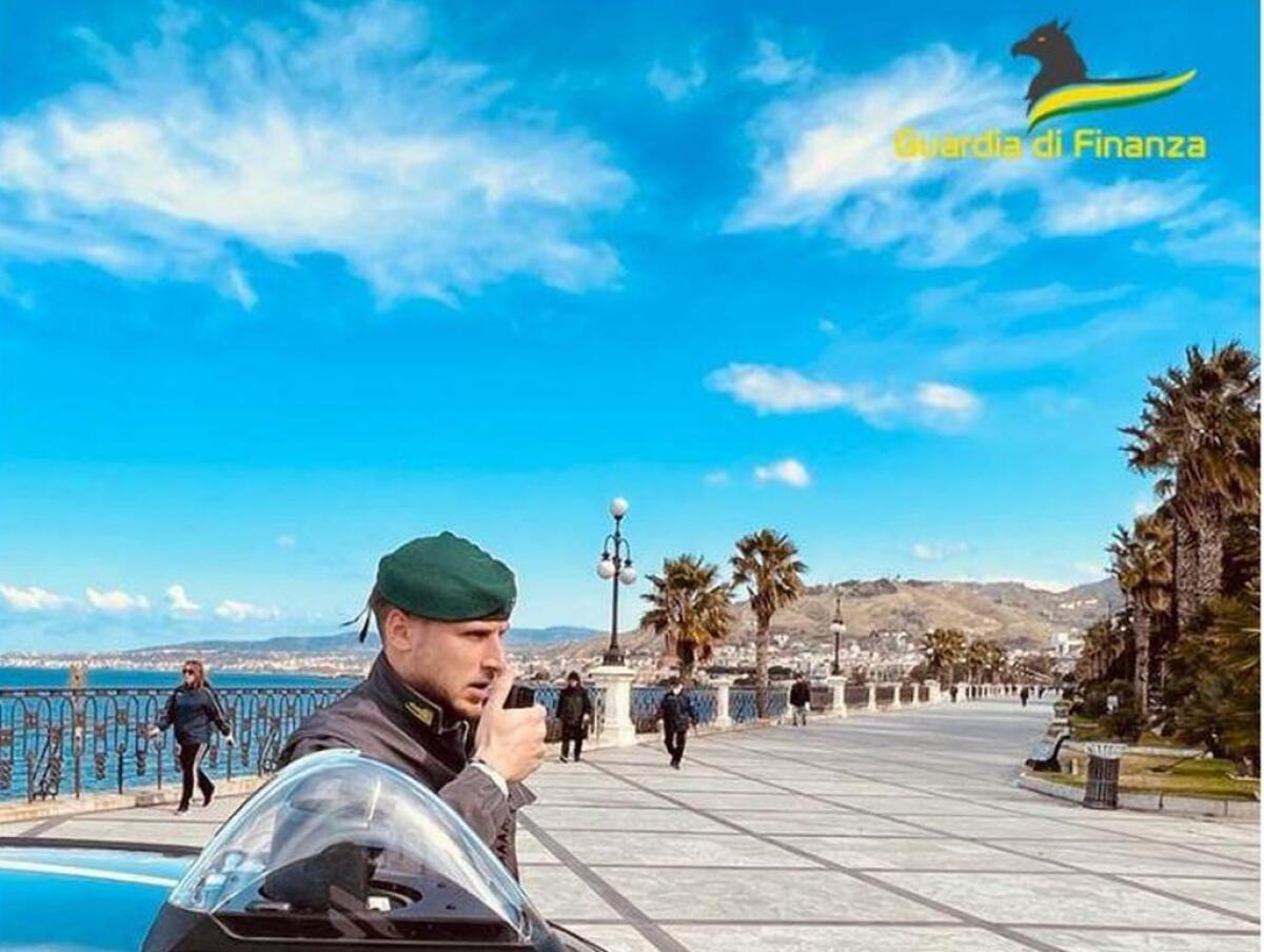 Sequestrati 2.700 kg di cocaina nel porto di Gioia Tauro - 