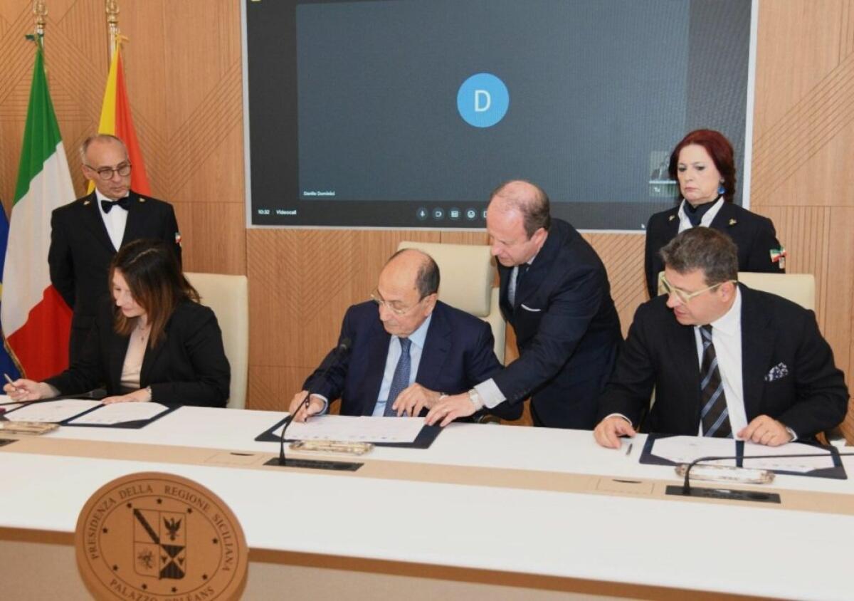 Incendi, rinnovato accordo tra Regione Siciliana e Vigili del fuoco - 