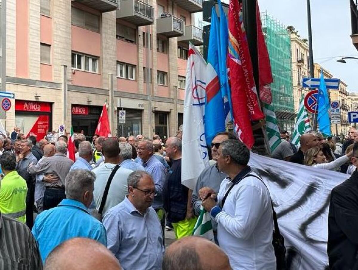 Vertenza Amap, Sindacati in prefettura a Palermo “Situazione drammatica” - 