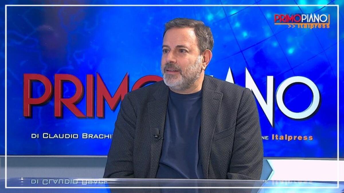 Brizzi “‘Siamo scritti a matita’ è il mio omaggio alla lettura” - 