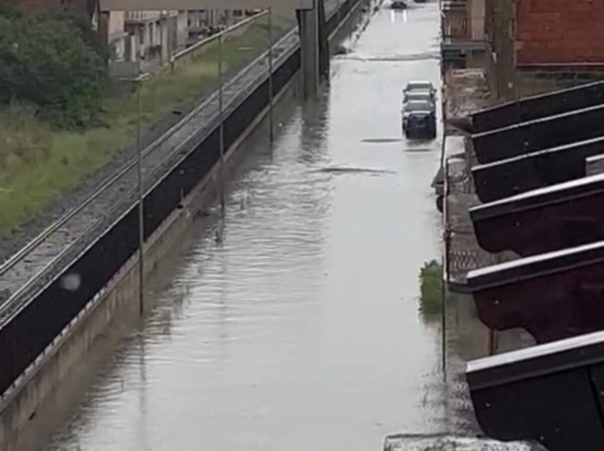 Allerta maltempo, domani scuole chiuse in città - 