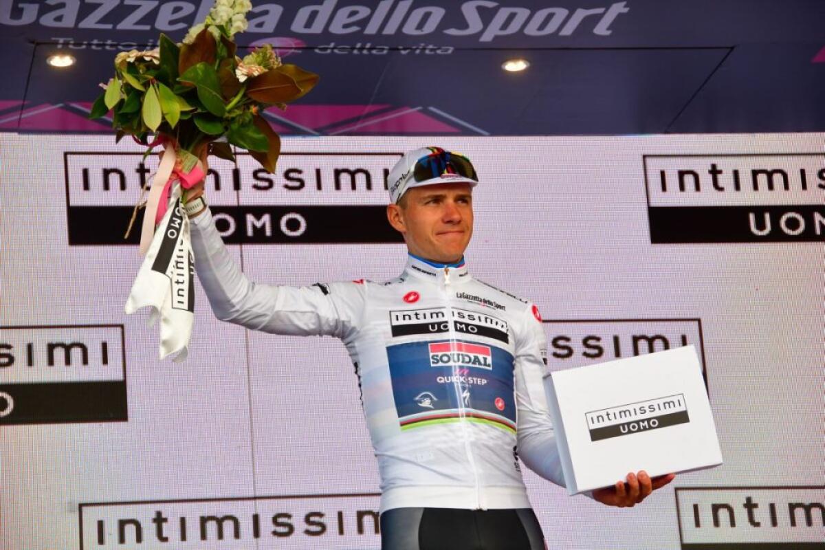 Evenepoel saluta il Giro, positivo al Covid - 