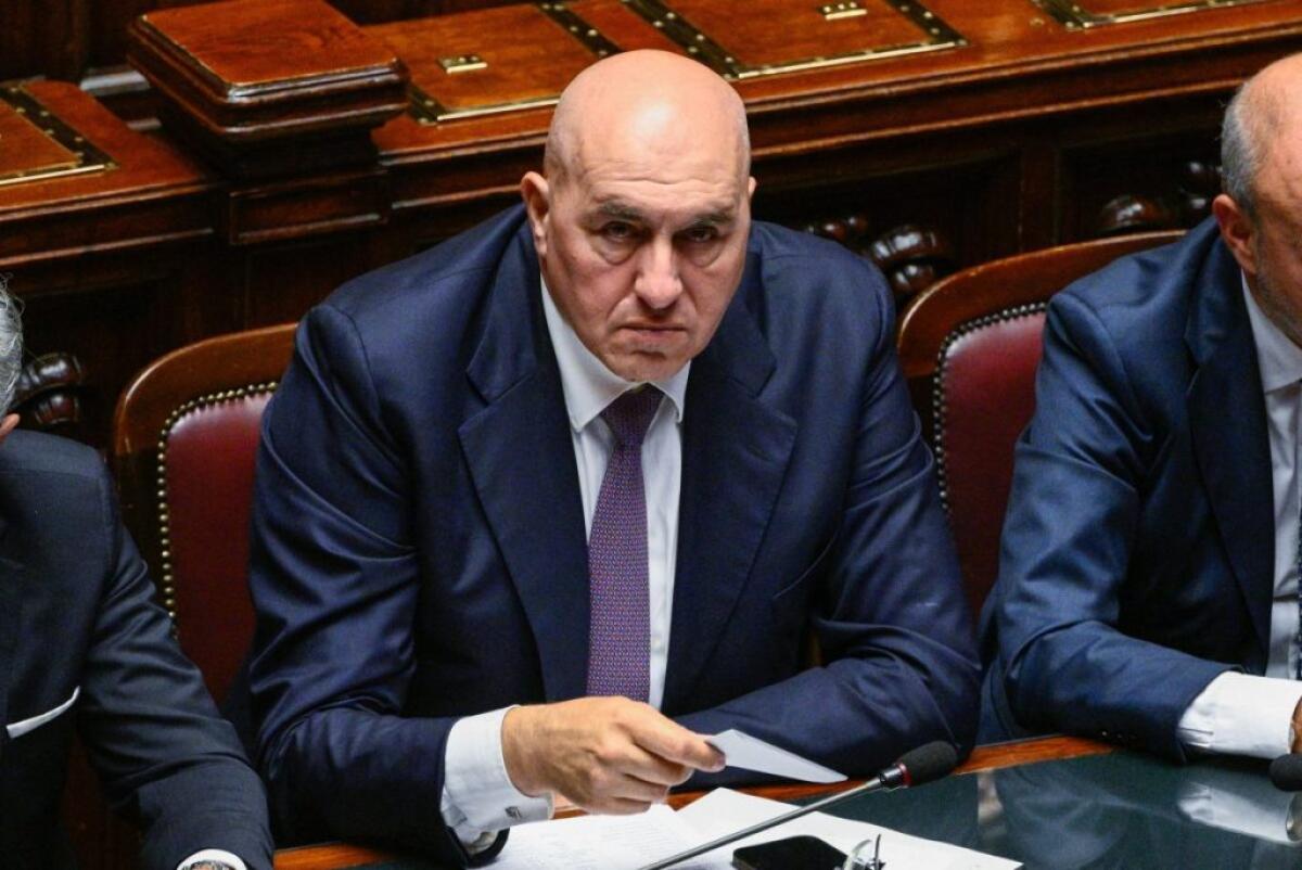Crosetto “Le forze armate un baluardo della democrazia” - 