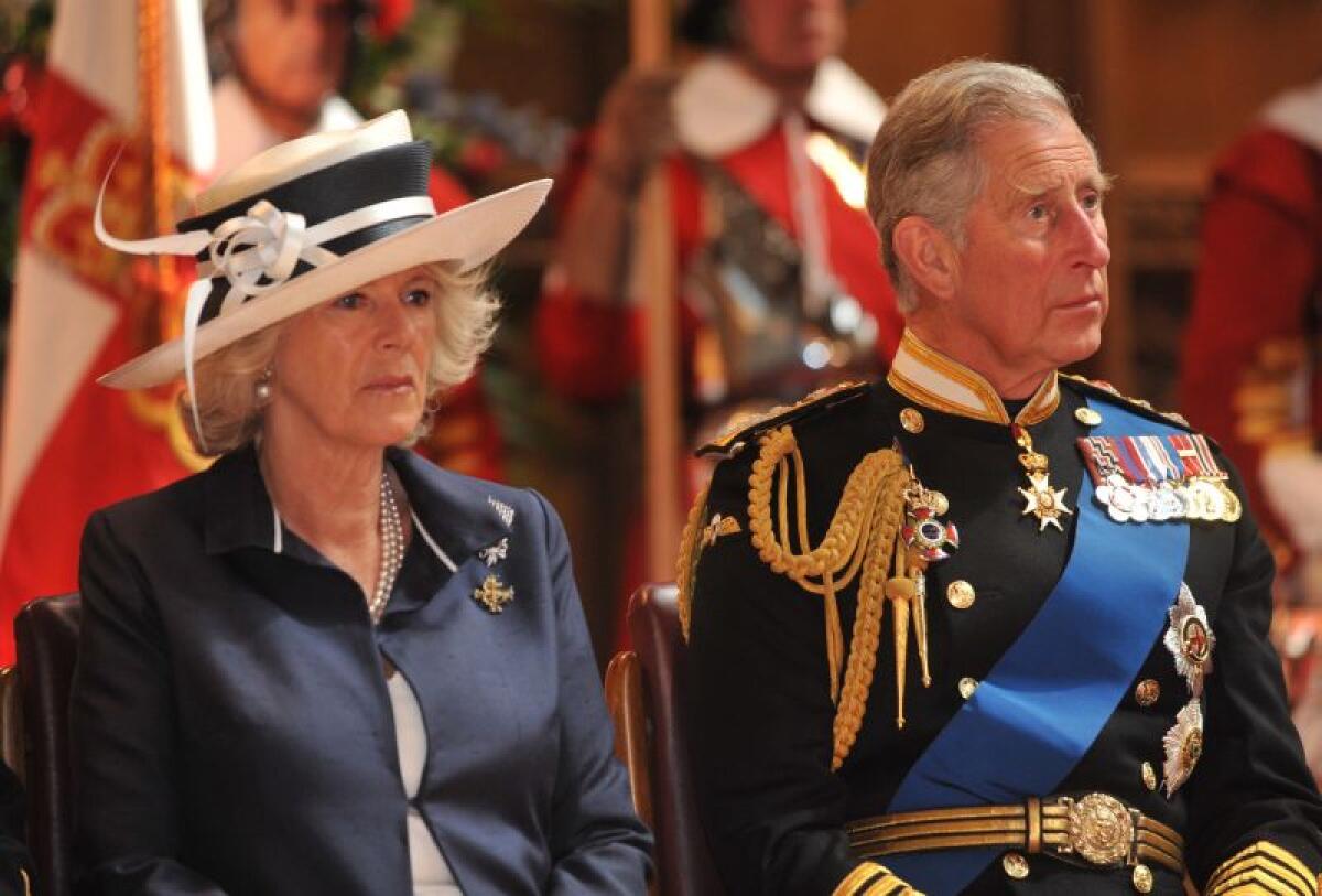 Carlo III incoronato Re, sovrano di un regno nuovo e diverso - 