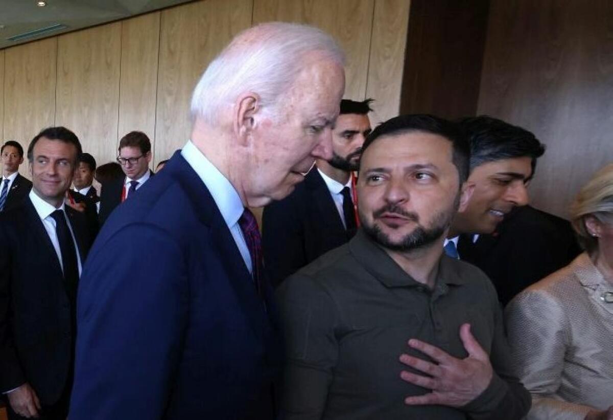 Zelensky “Ho ringraziato il presidente Biden per i nuovi aiuti” - 