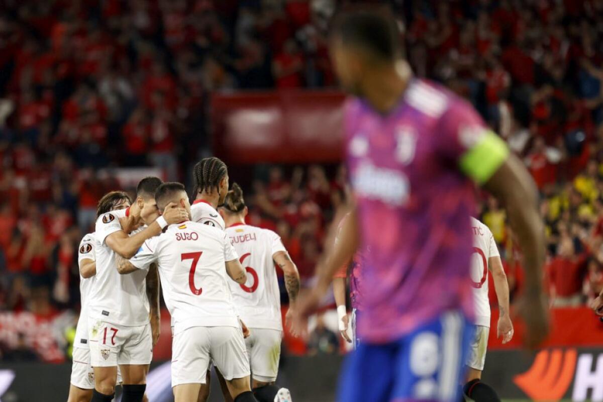 Siviglia in finale con la Roma, Juve ko ai supplementari - 