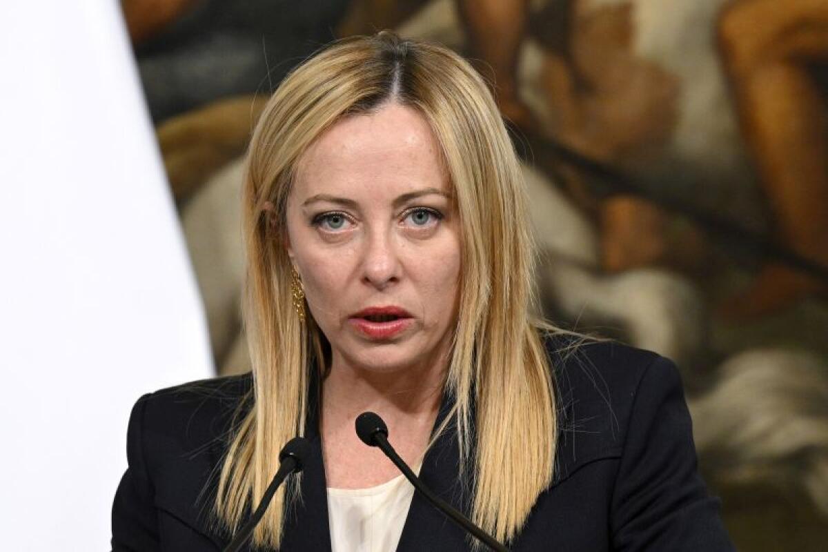 Meloni “Donne non libere se devono scegliere tra figli e lavoro” -