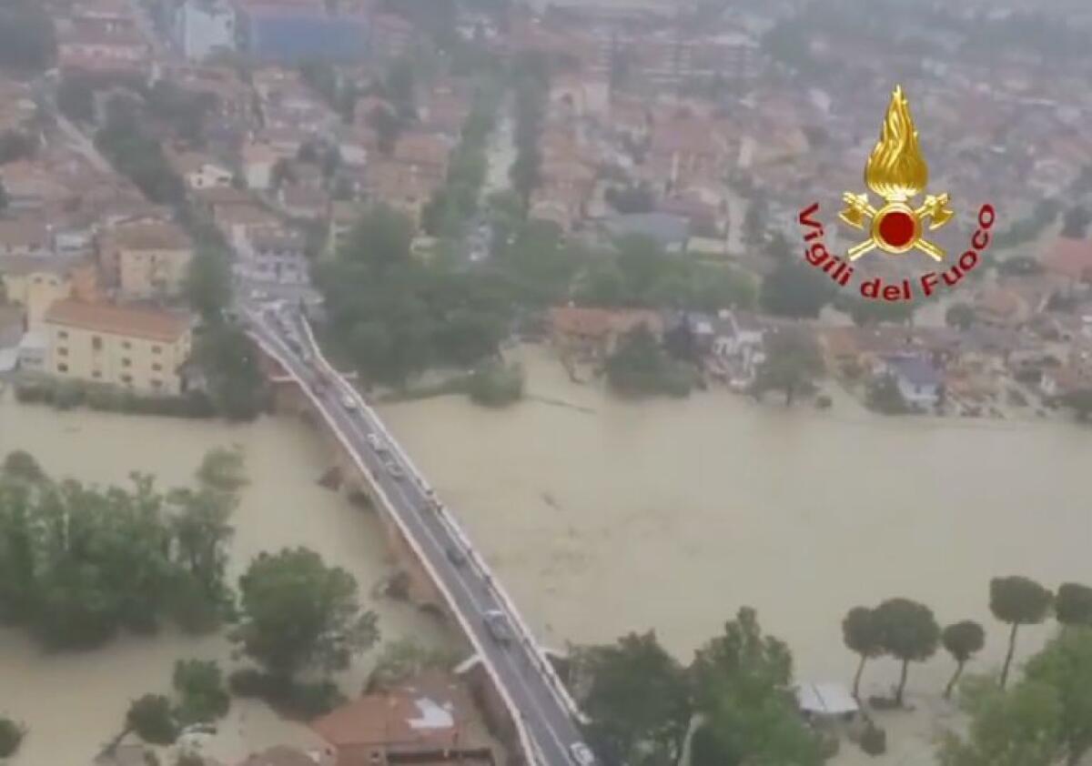 Esonda il Savio a Cesena, fiumi monitorati in Emilia-Romagna e Marche - 