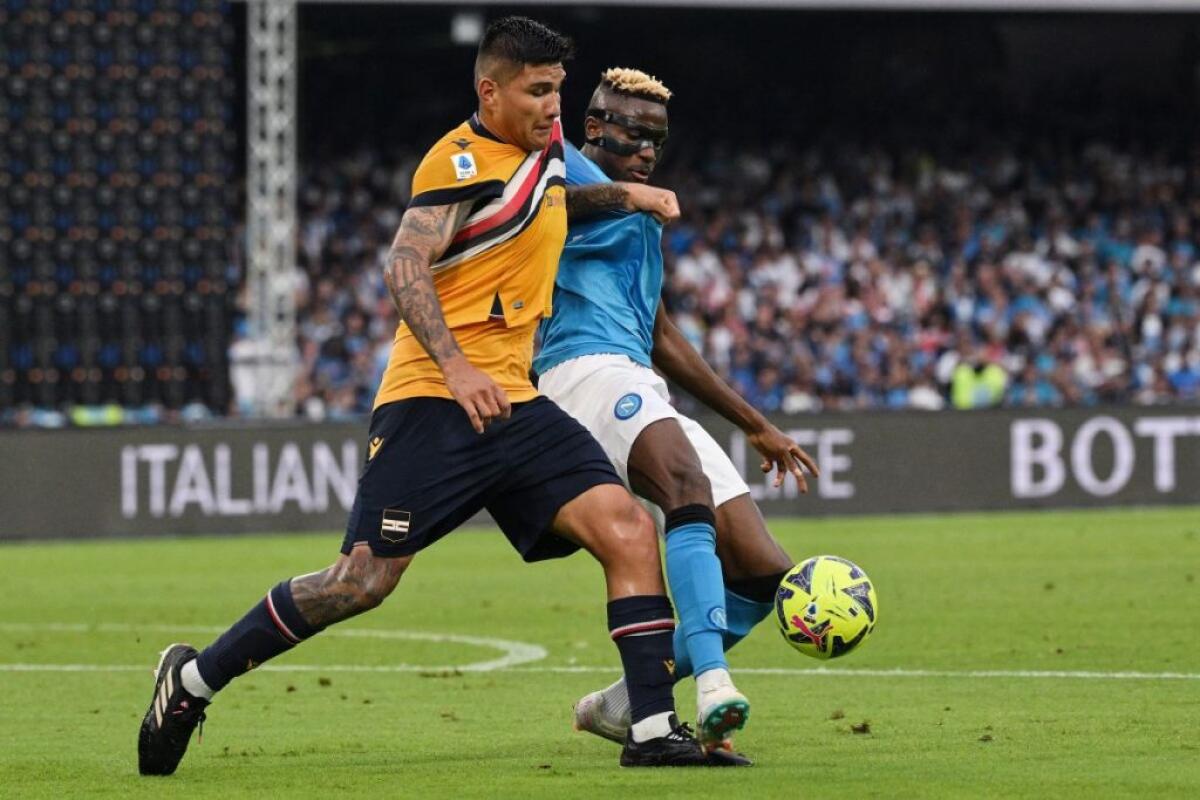 Il Napoli chiude battendo la Samp, omaggio a Quagliarella - 