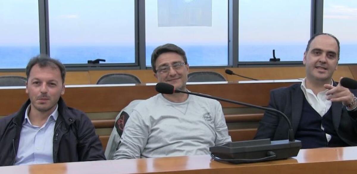 "Una Buona Idea" conferma l'out a Greco: "Lunedì voteremo per la sfiducia" - Giudice e i consiglieri Faraci e Sincero