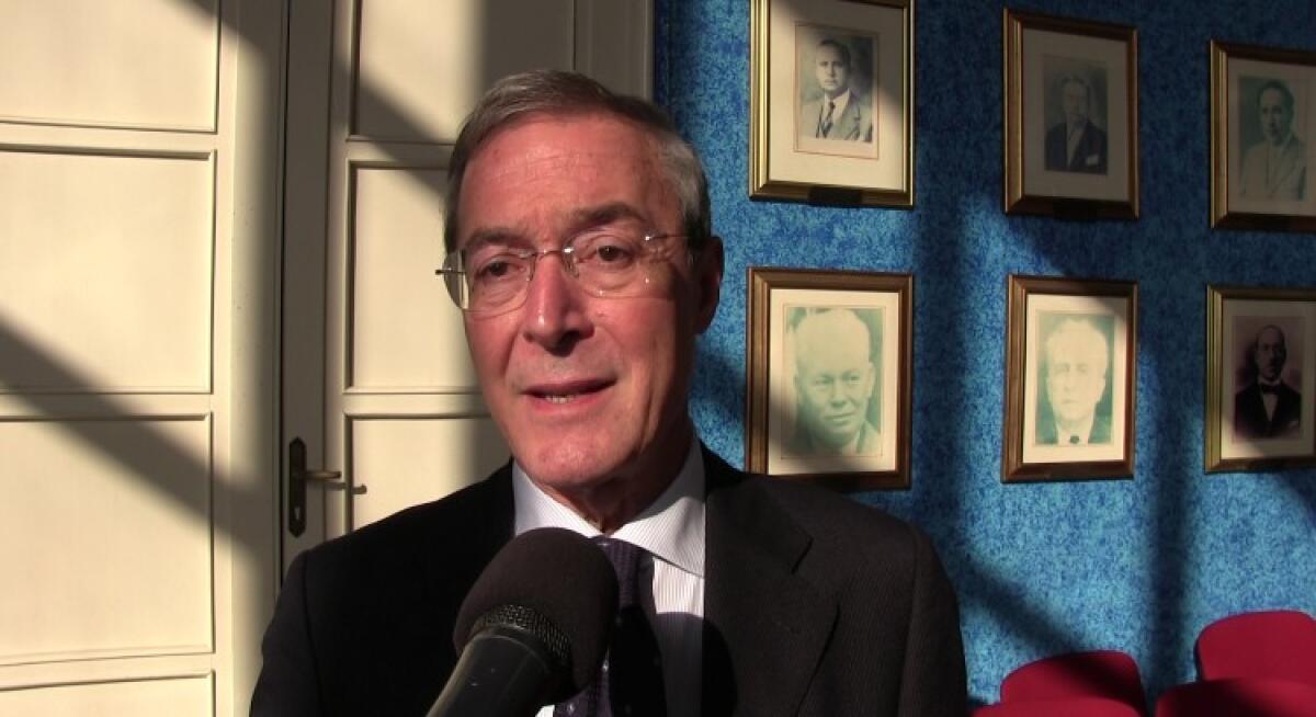 Parere revisori spinge Greco al rientro, "sostegno dalla maggioranza che mi chiede di ritornare" - Il sindaco Lucio Greco