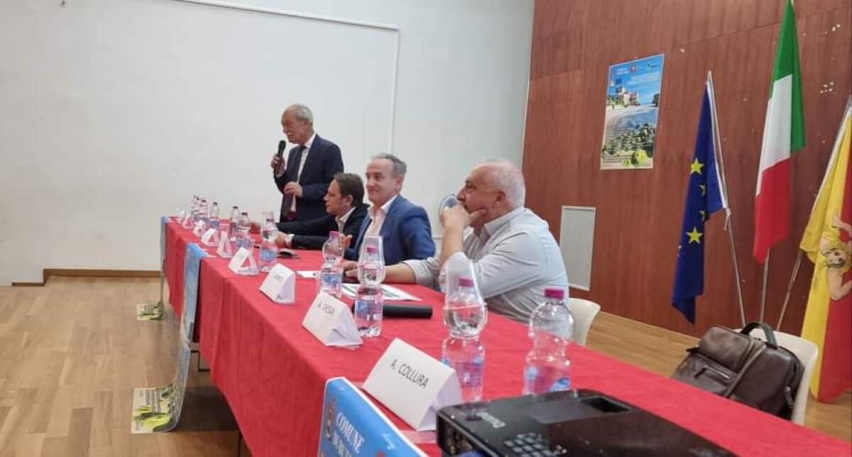 Unione Comuni, in municipio si cerca intesa su nomine: Butera ha scelto i tre consiglieri - Un incontro a Butera sull'Unione dei Comuni