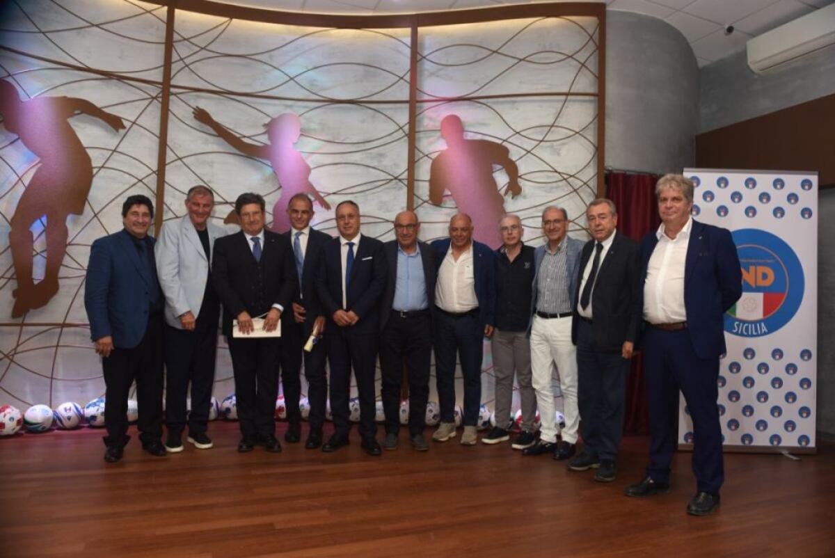 Morgana “Festa calcio siciliano coronamento di stagione straordinaria” - 