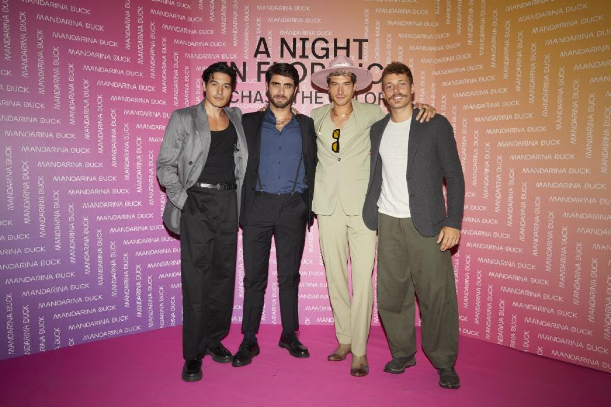 Moda, Mandarina Duck lancia a Firenze la collezione SS24 - 