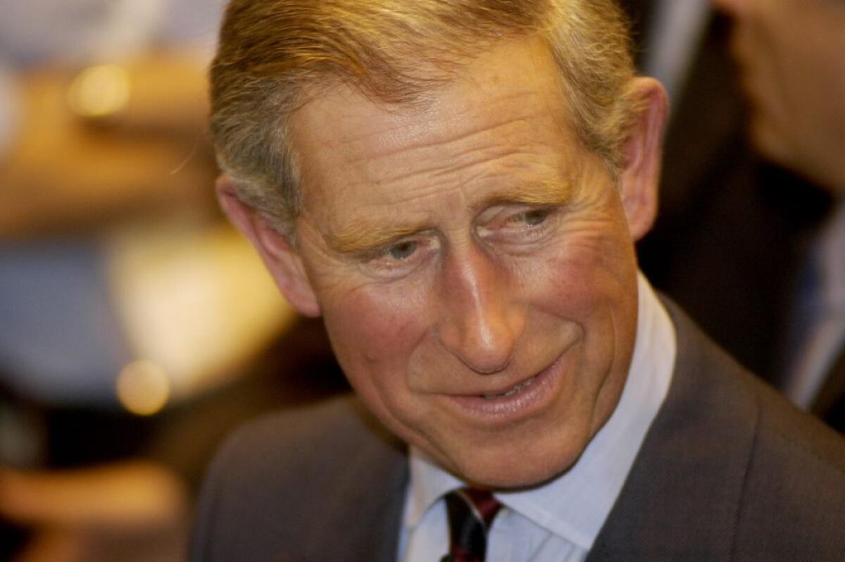 Re Carlo conferisce l’Ordine dell’Impero Britannico a Salvatore Bordonali - 