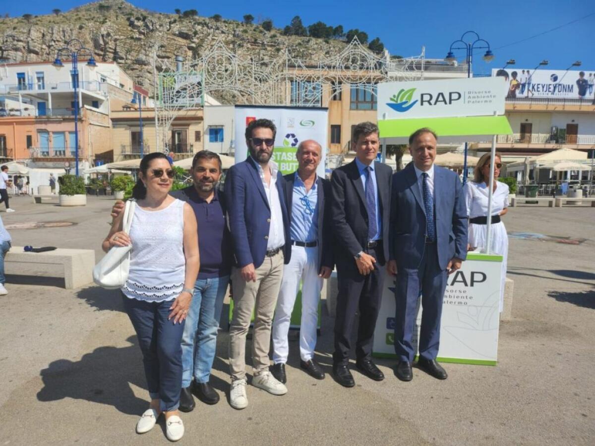 Campagna per incentivare la raccolta differenziata nelle Borgate marinare di Palermo - 