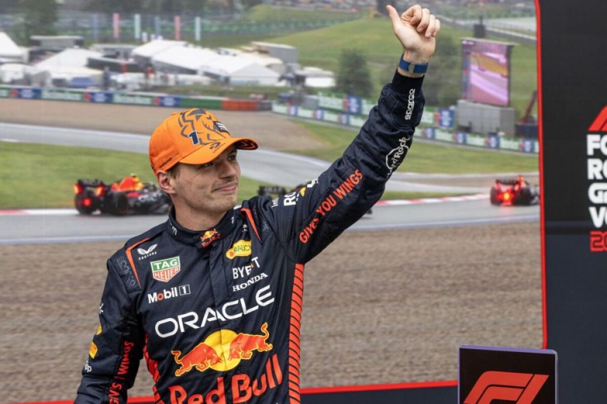 In Austria vince Verstappen davanti a Leclerc e Perez, Sainz 4° - 