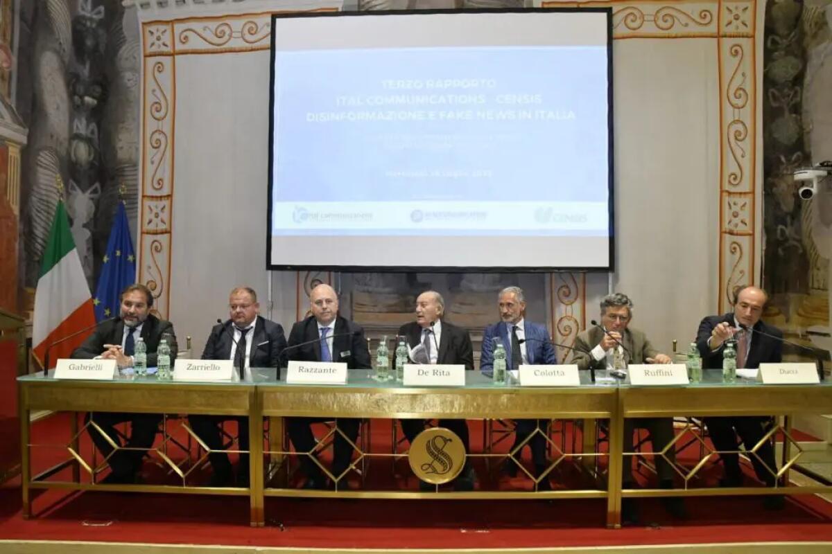 Rapporto Ital Communications-Censis,  fake news difficili da scoprire - 