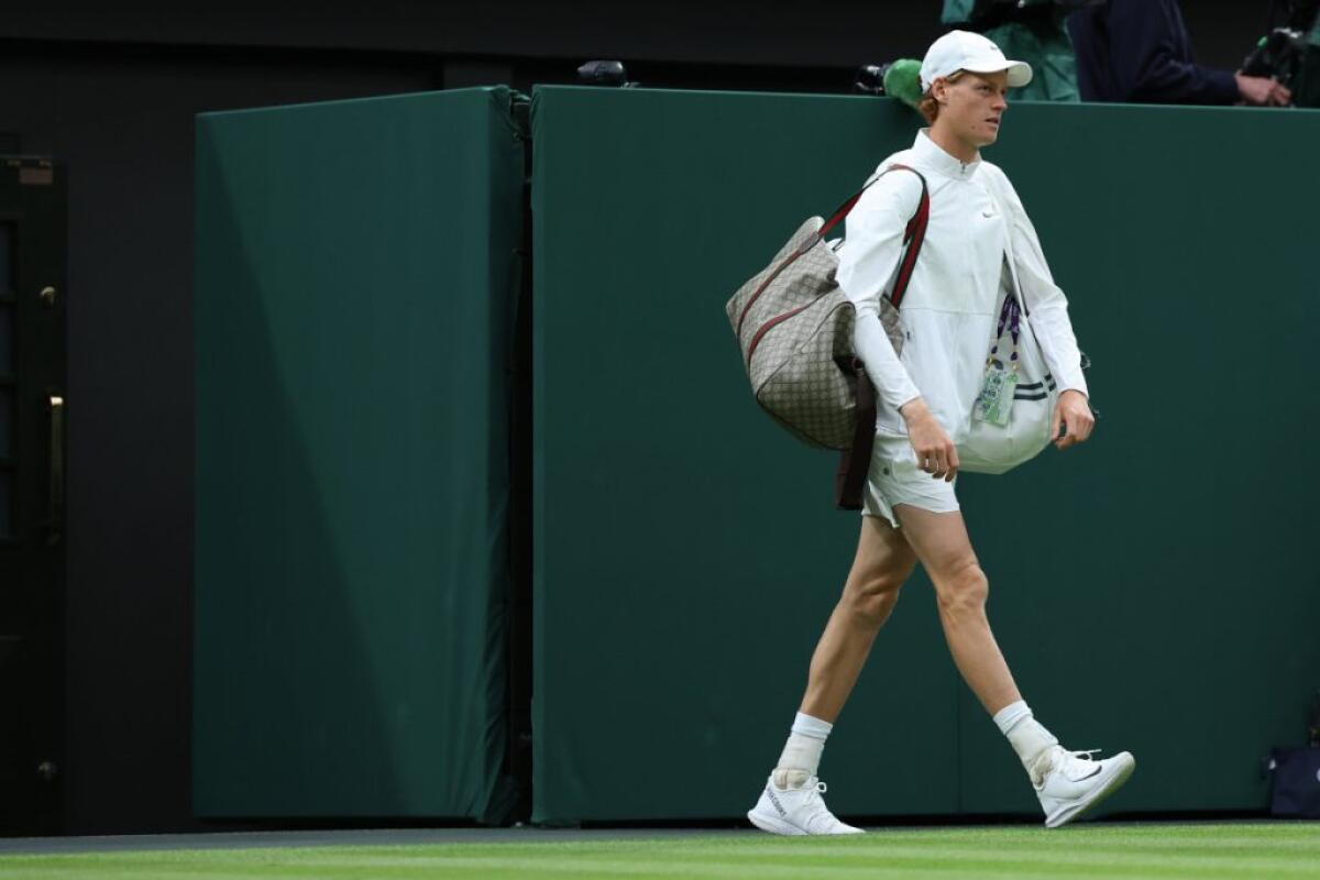 Sinner ai quarti a Wimbledon, Galan battuto in tre set - 