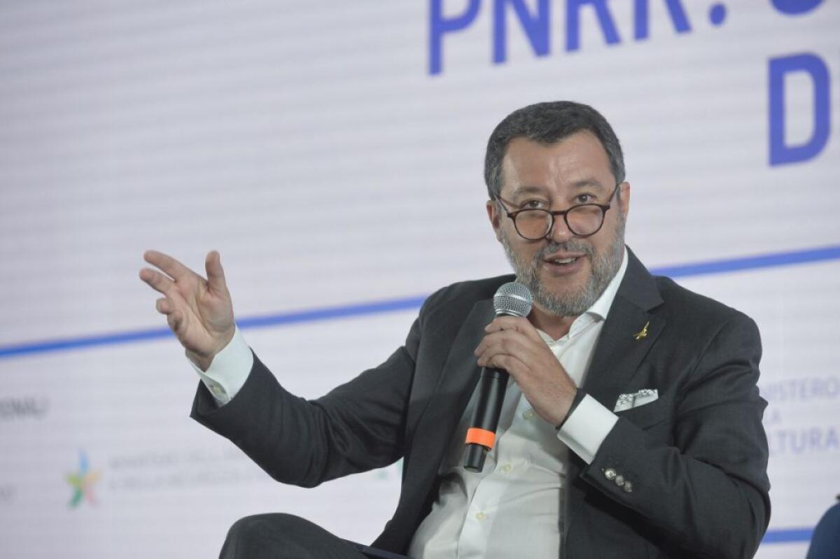 Scioperi, Salvini “Appoggio i lavoratori ma sono pronto a intervenire” - 