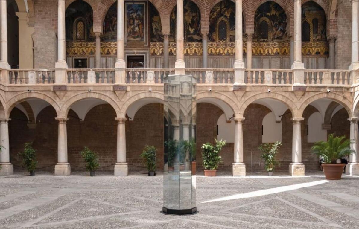 Palermo, a Palazzo Reale l’installazione di Cicconi tra arte e scienza - 