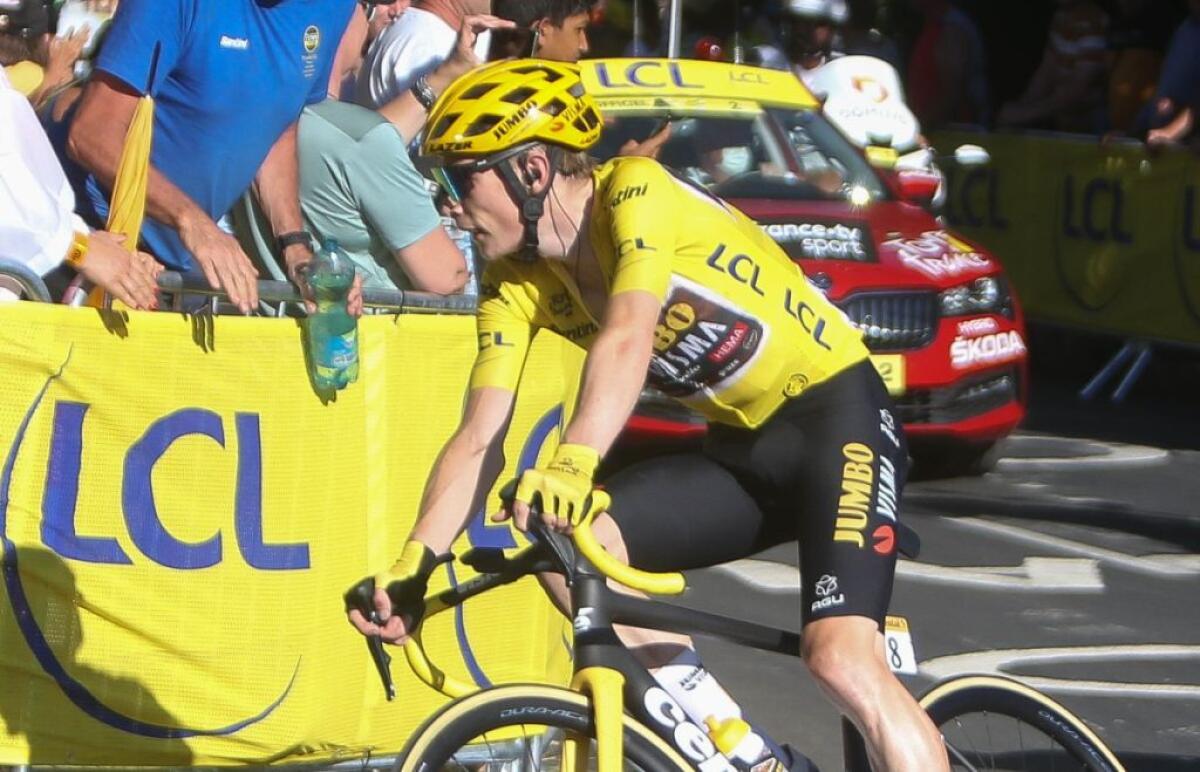 Squillo Pogacar ma Vingegaard si prende il Tour, storico Ciccone - 