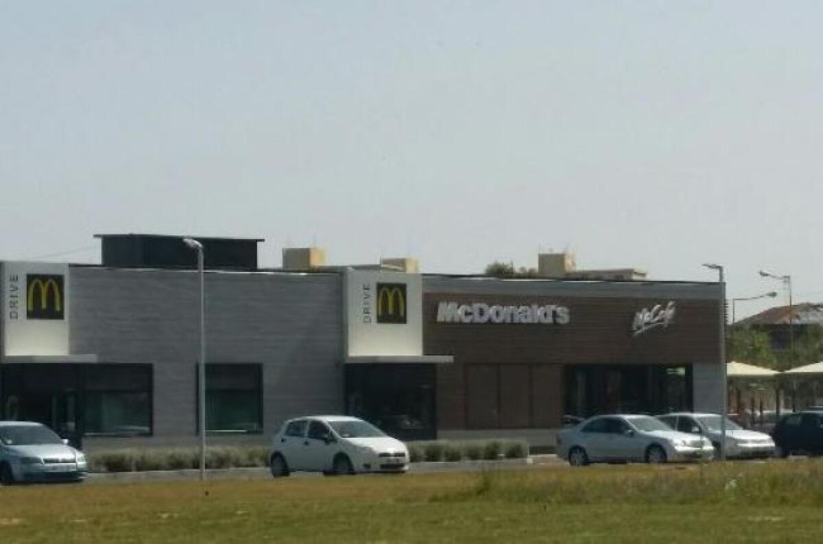 "Condizioni idonee per lavoratori e clienti", McDonald's: "Sistema di condizionamento sarà efficiente" - 